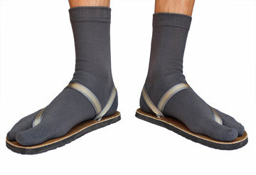 Cruelty-Free Wool Tabi Socks - Charcoal